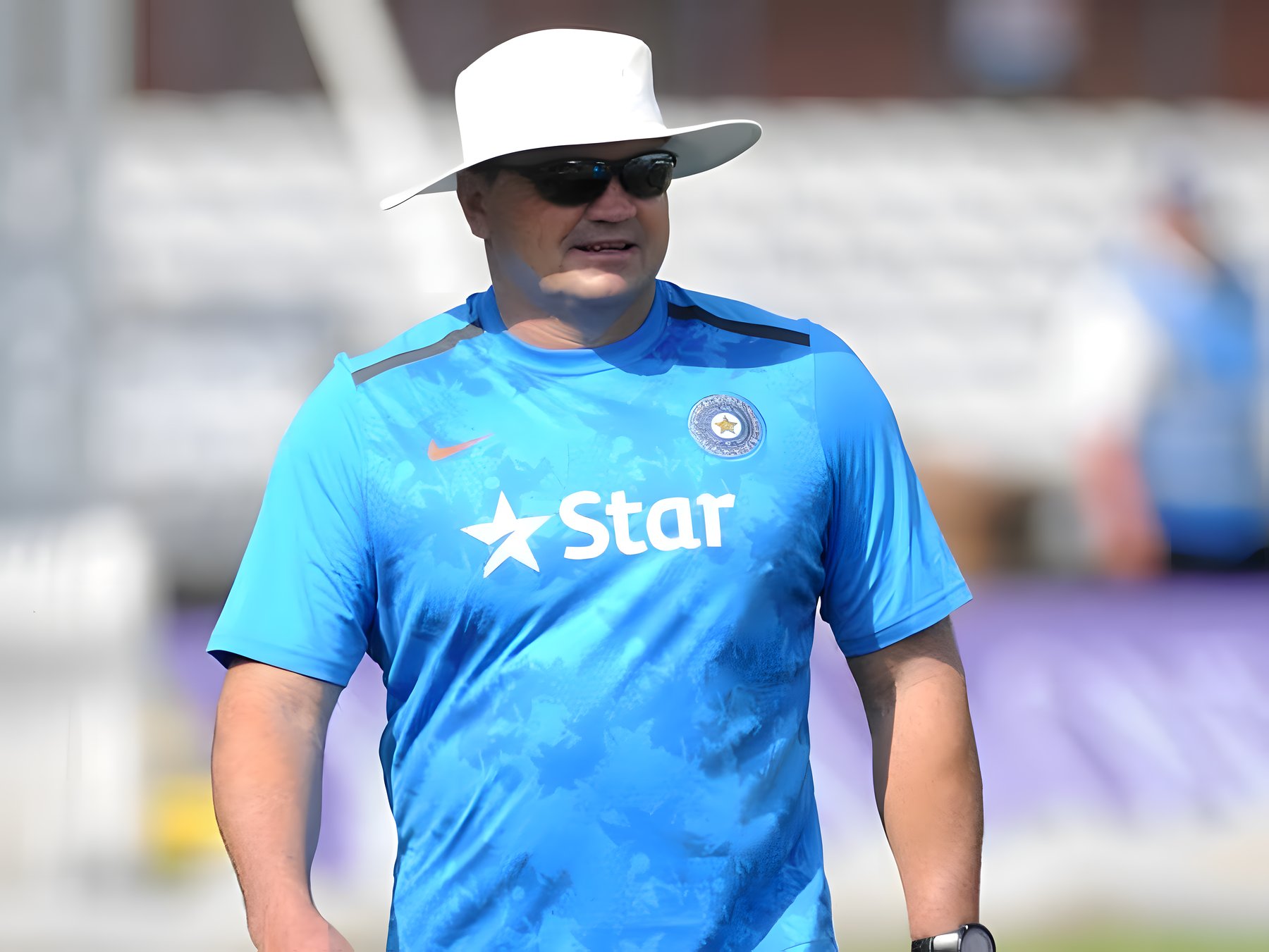Joe Dawes coaching with the India Test squad